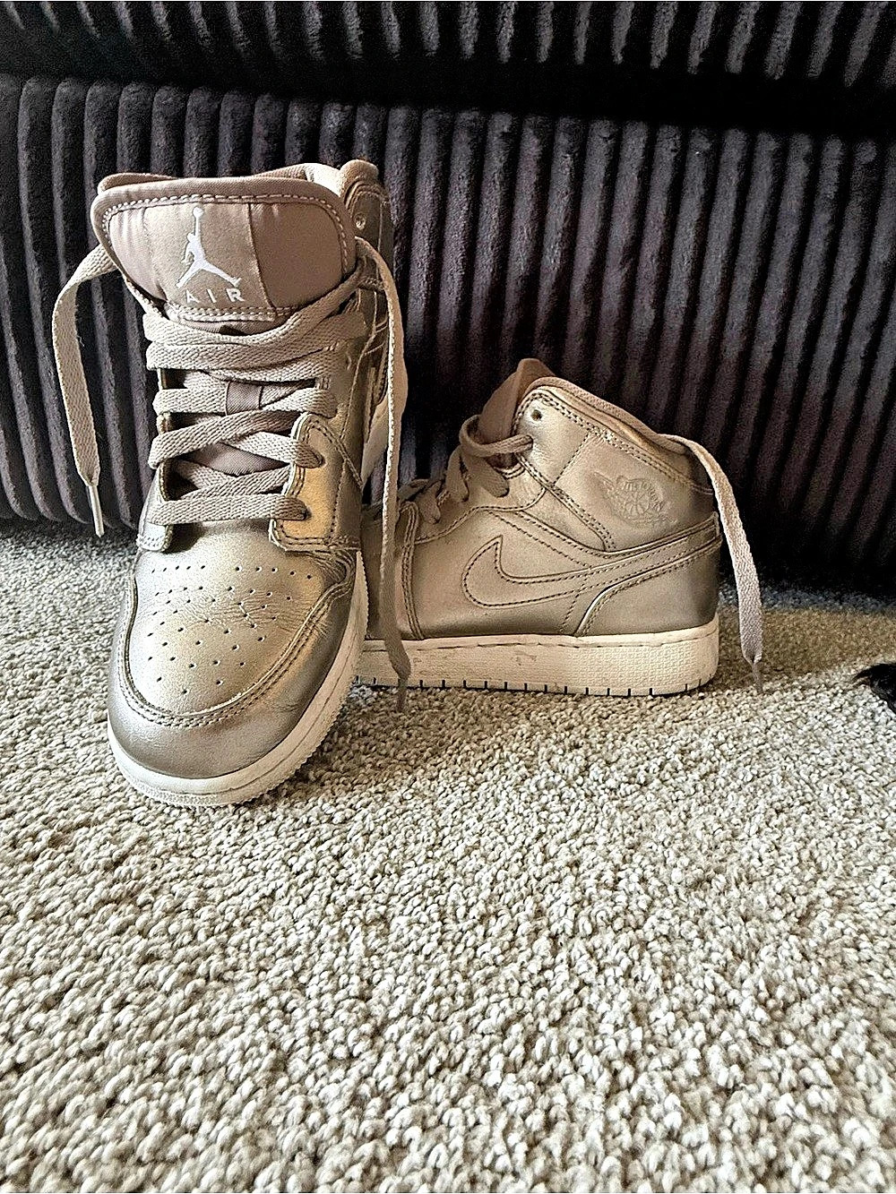 Air Jordan 1 Mid SE GS 'Sepia Stone'
